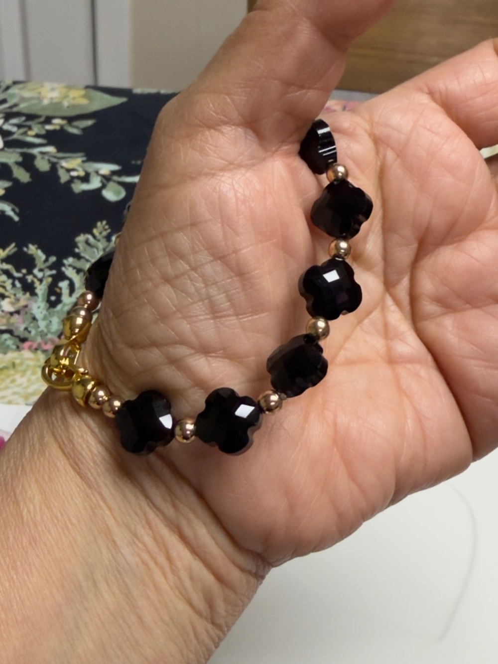Black Bead Clover Bracelet - Unbranded